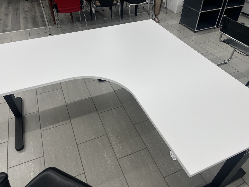 Elektrisch höhenverstellbarer Schreibtisch  Haworth,weiss