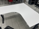Elektrisch höhenverstellbarer Schreibtisch  Haworth,weiss