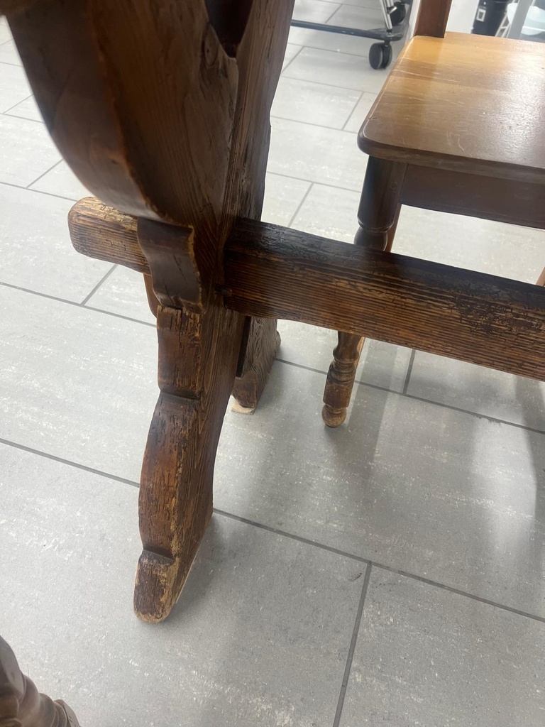 Antiker Klostertisch Massivholz 240×75 cm inkl. 6 Stühle – rustikal & stabil