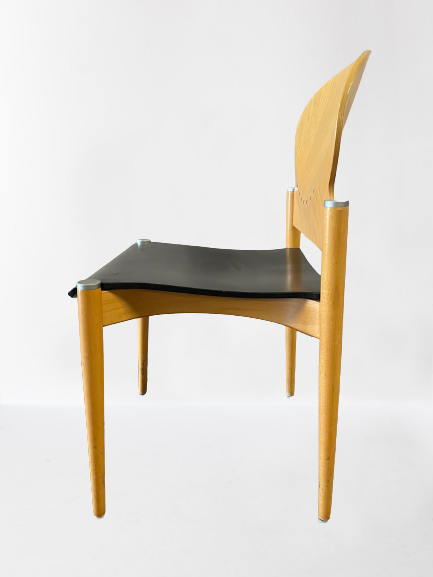 Vitra Holzstuhl Buche/natur-schwarz