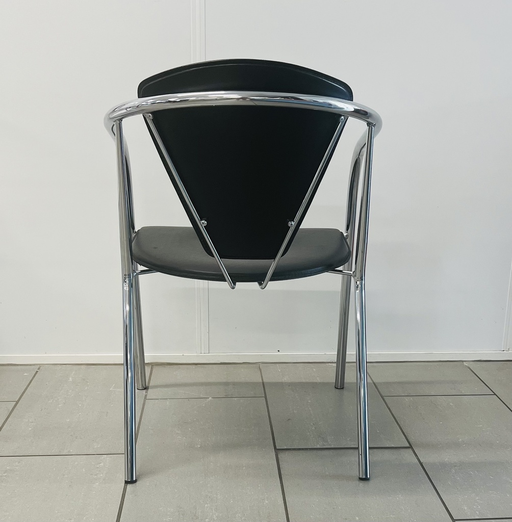 Freischwinger Stuhl, Stapelbar in Leder schwarz
