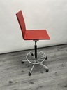 Vitra Hochstuhl Maarten in Rot