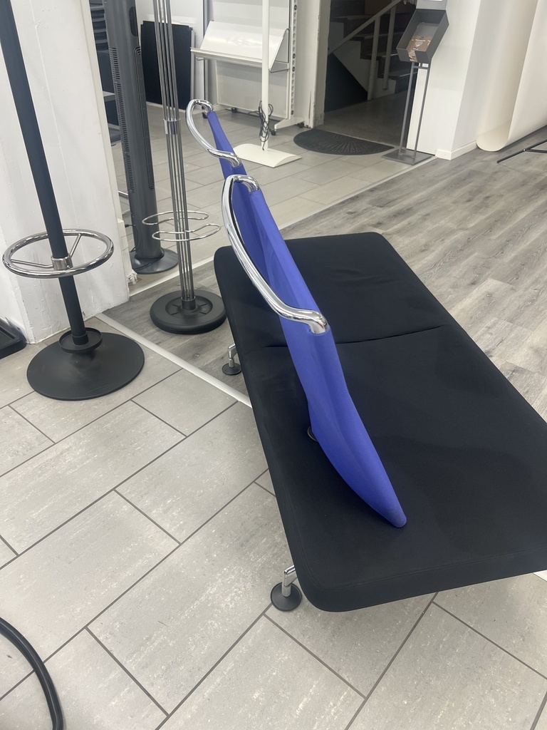 Vitra Area 3-sitzer Sofa, Lounge, Textilbezug schwarz, Rückenpolster Blau Chrom Gestell, gebraucht"