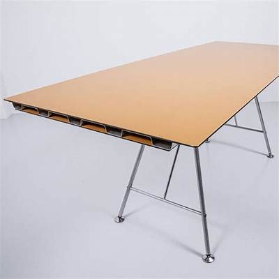 Uniklapptisch von Atelier Alinea,Ueli Biesenkamp Alu und Birkenschichtholz /180x73-75cm