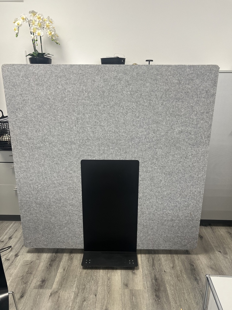 EMBRU  Trennwand/Akustik160x160cm hellgrau auf Rollen