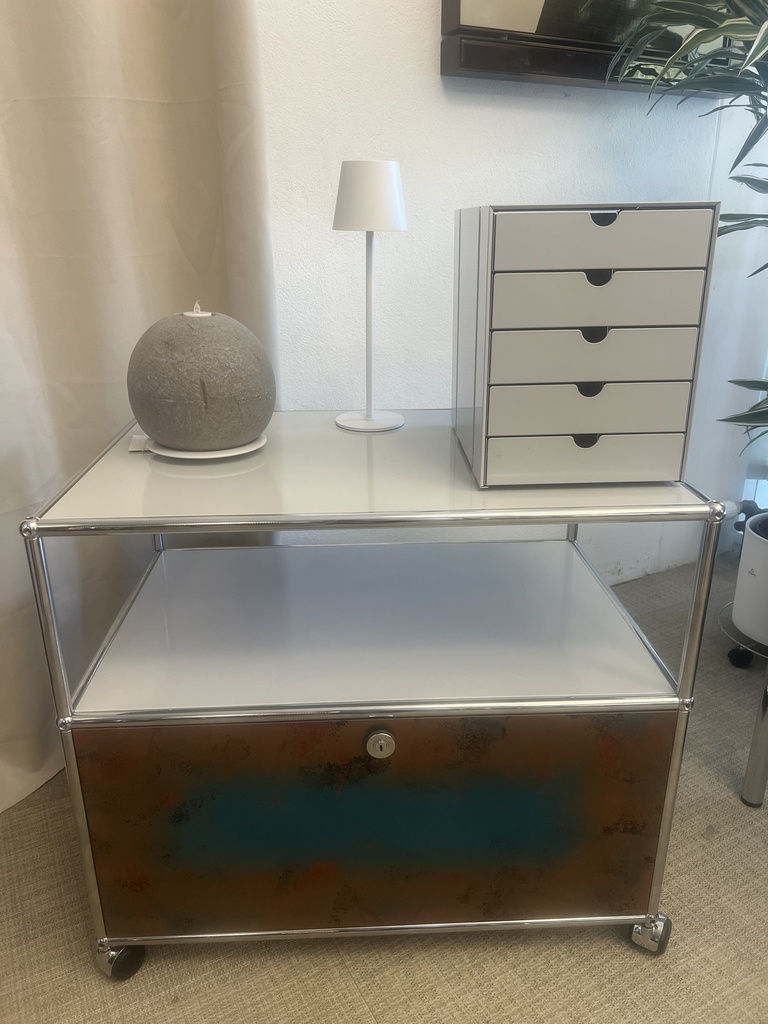 USM Möbel weiss-braun 75x51x75cm